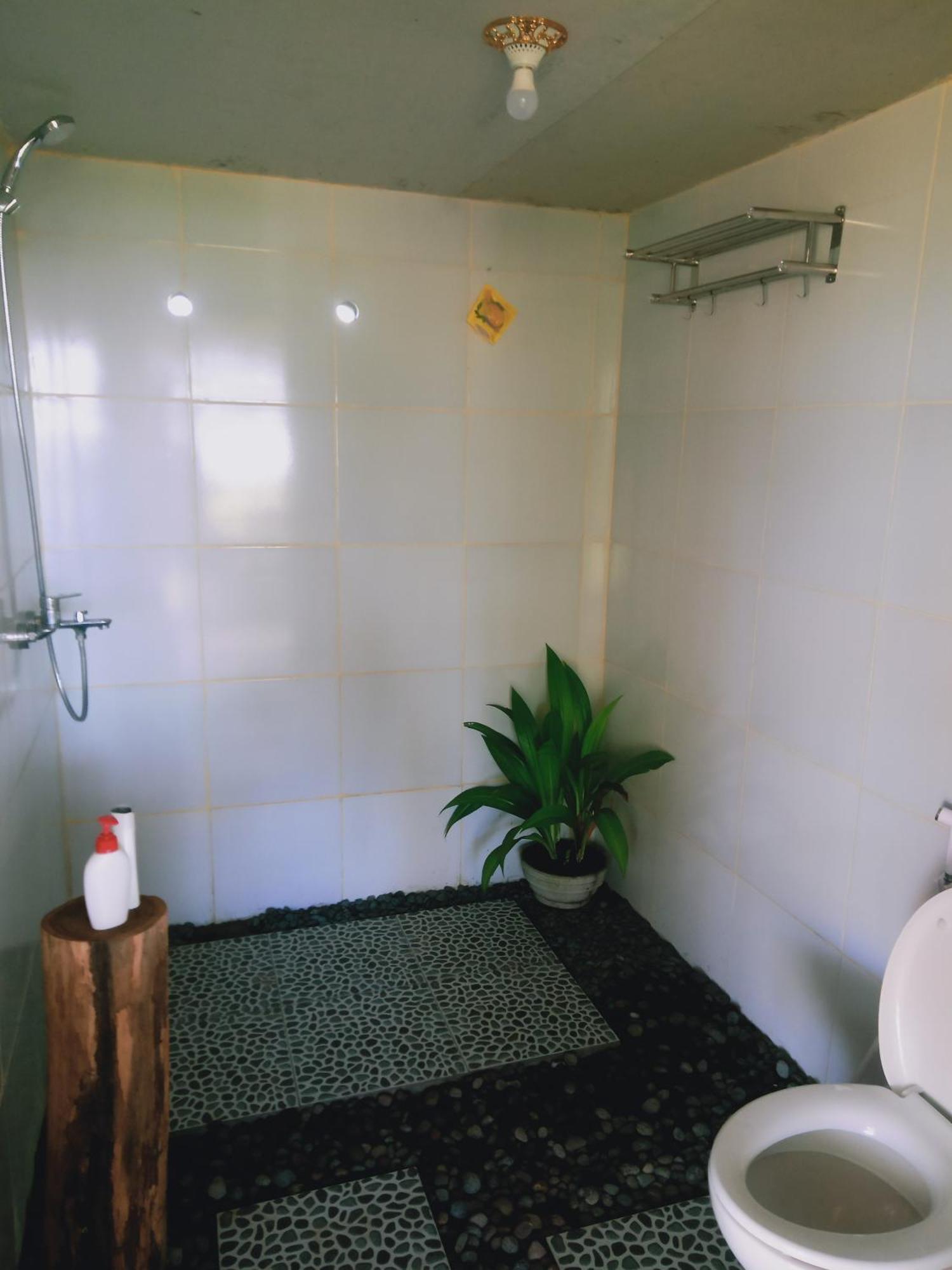 Coconut Homestay Tetebatu Bagian luar foto